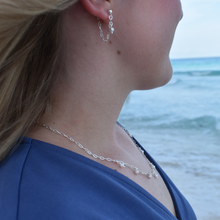 Charger l'image dans la galerie, Boucles d'oreilles les délicates