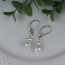 Charger l'image dans la galerie, Boucles d'oreilles Akoya